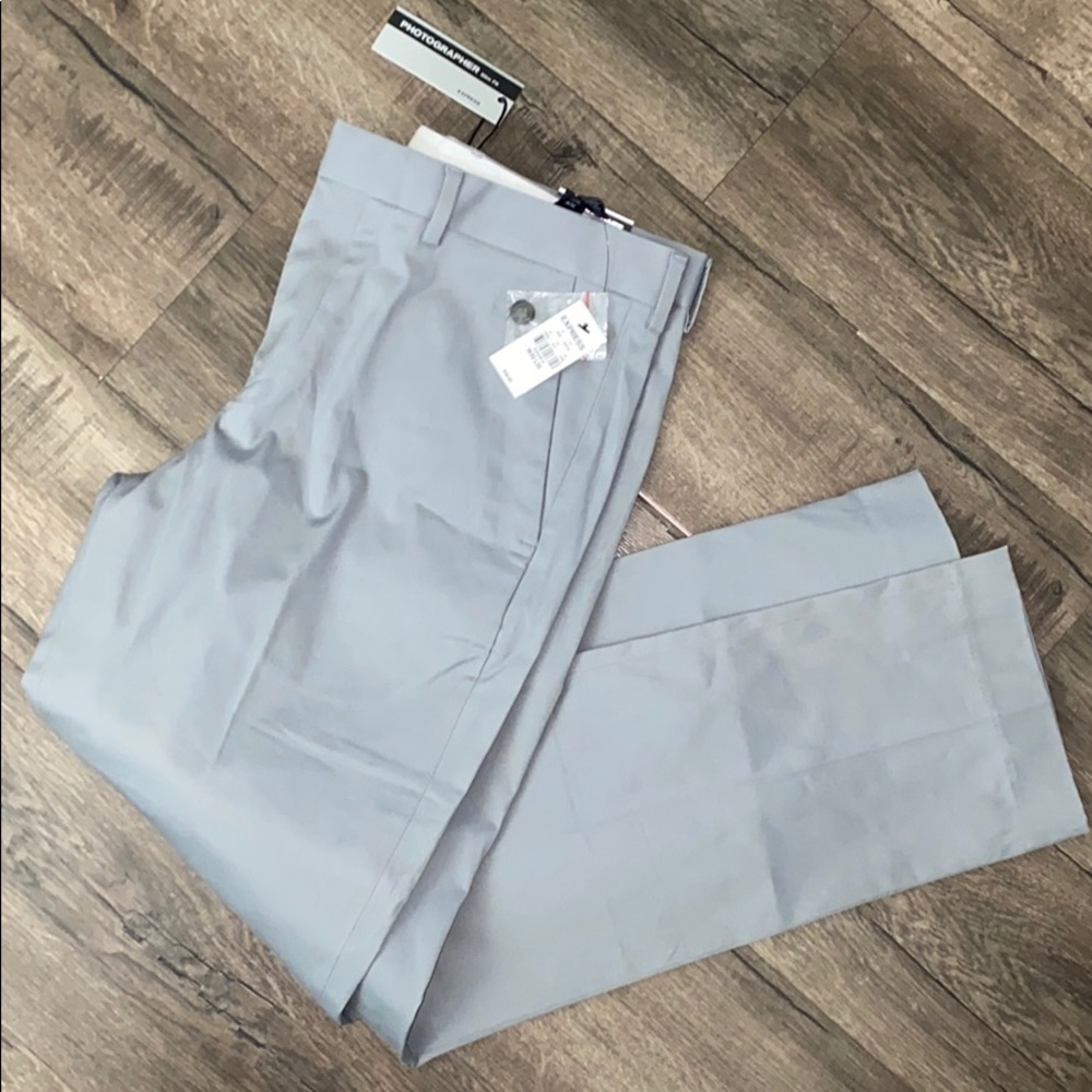 NWT Express 30x30 photographer slim fit
